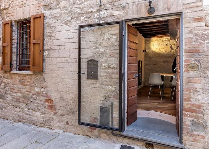 B&B Luxury Apartment Suite Gubbio 2 Camere E Divano Letto
