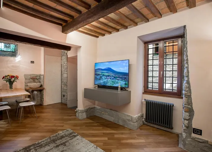 B&B Luxury Apartment Suite Gubbio 2 Camere E Divano Letto