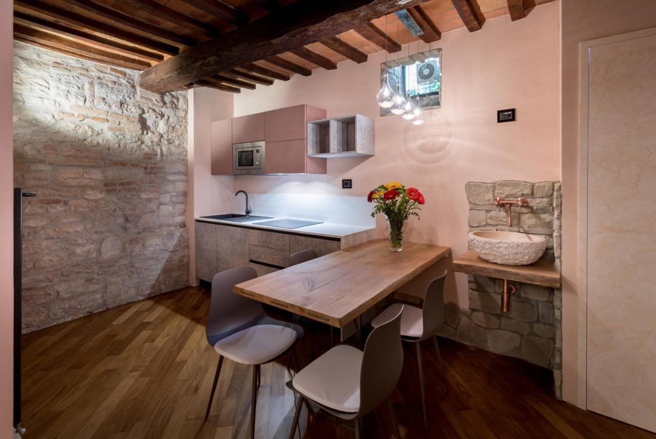 Luxury 2 E Divano Letto Apartment *