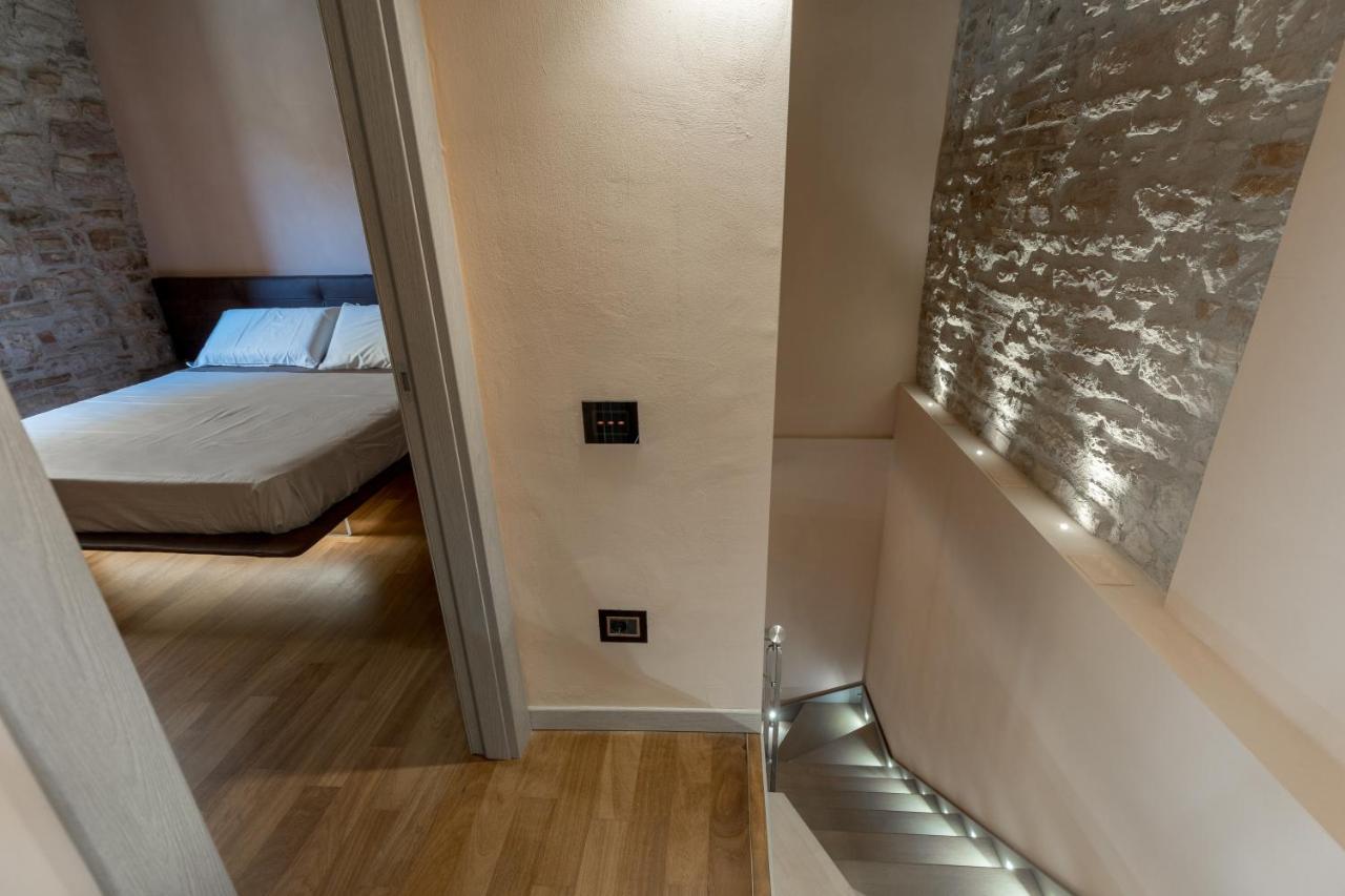 Apartment Luxury 2 E Divano Letto Gubbio